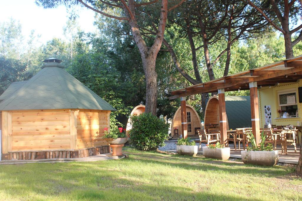 Camping Dolce Sole Marina di Massa Exterior foto